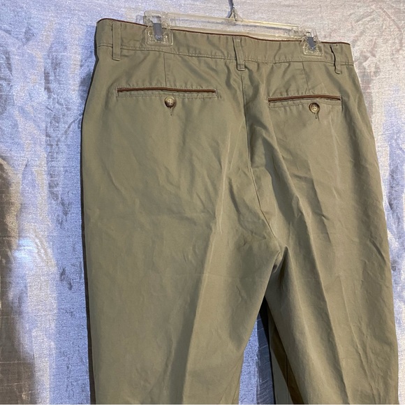 Michael by Michael Kors 34/30 men’s khaki pants GUC, 100% cotton,just need press - Picture 15 of 15